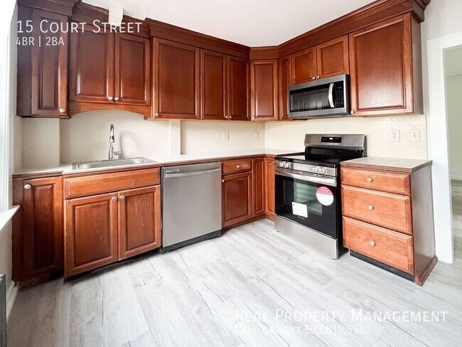 Foto del edificio - 15 Court St