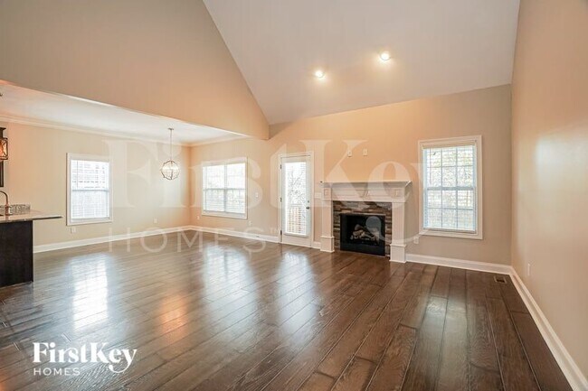 Foto del edificio - 163 Melbourne Dr