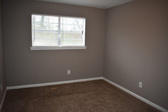 Building Photo - The Entertainers Dream