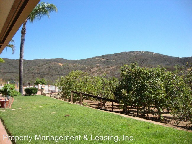 Foto del edificio - 1930 Elevado Rd
