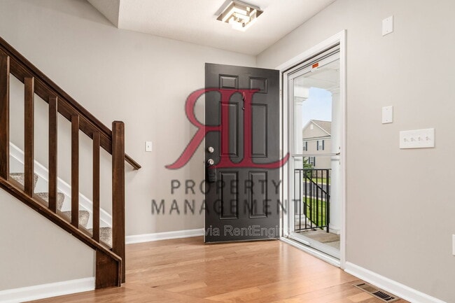 Building Photo - 5807 Bridgehampton Dr