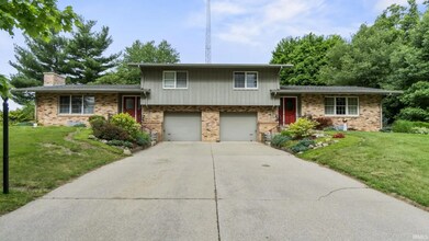 Building Photo - 2107 S 150 W