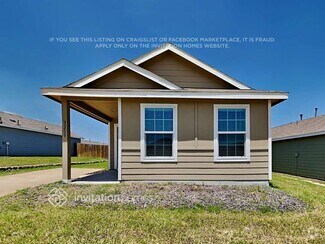 Building Photo - 3205 Crestone Dr