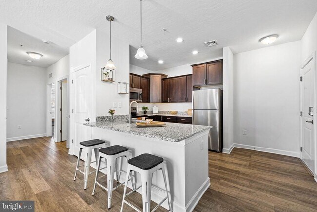 Building Photo - 6103 Wynfield Blvd