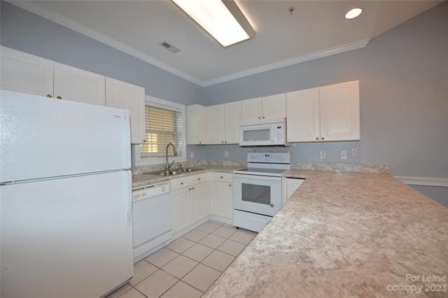 Building Photo - 8933 Meadow Vista Rd
