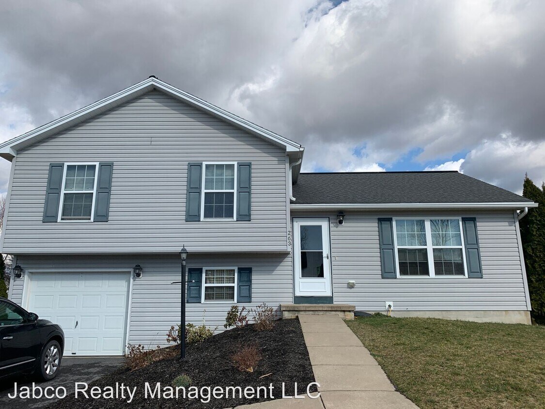 Foto principal - 3 br, 2 bath House - 263 Gwenedd Lane