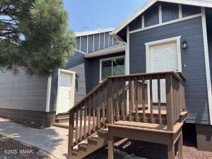 Building Photo - 737 W Summer Haven Ln