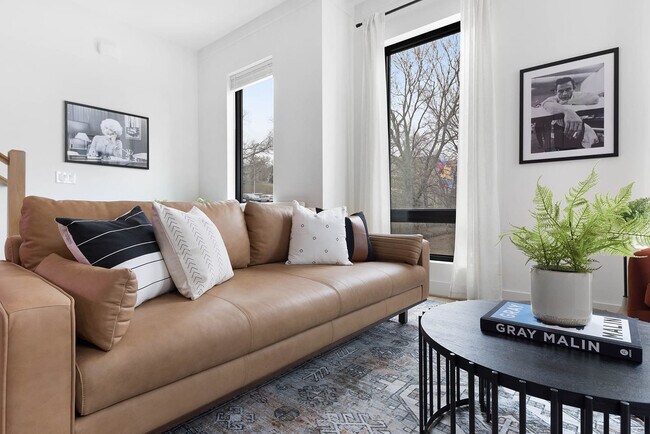 Foto del edificio - 761 Lynwood Ave