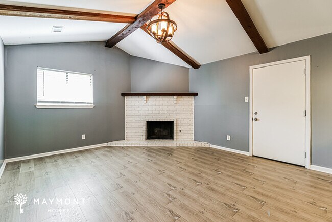 Foto del edificio - 8407 Pennwood Dr