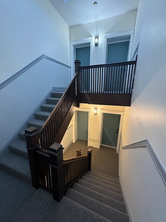 Foto del edificio - 5623 S Prairie Ave