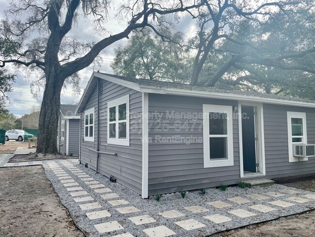 Photo - 2010 East Waters Avenue Townhome