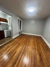 Building Photo - 227 N Oraton Pkwy