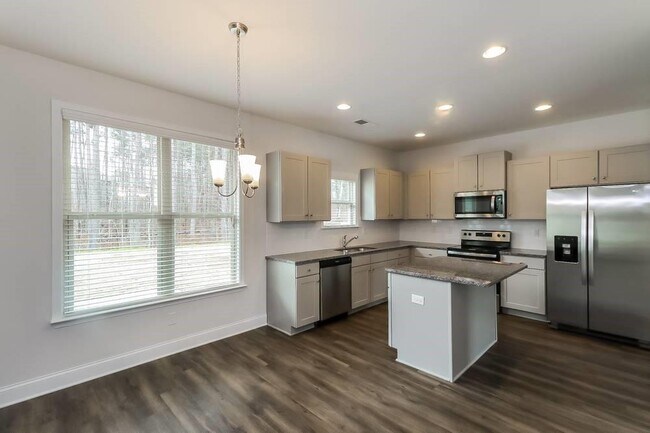 Building Photo - 426 Curlin Ct