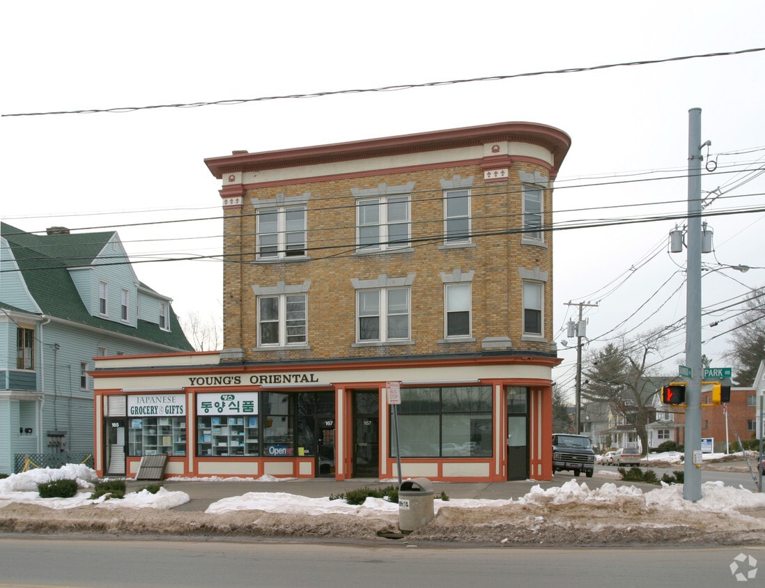 Foto del edificio - 165-169 Park Rd