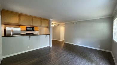 Interior Photo - Park Plaza Apartments