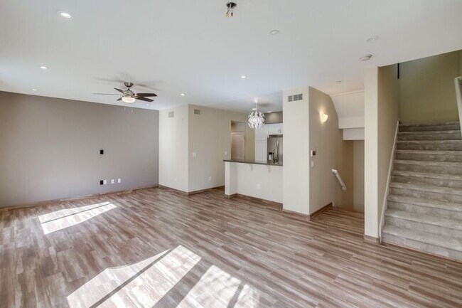 Building Photo - 5426 Soho View Terrace