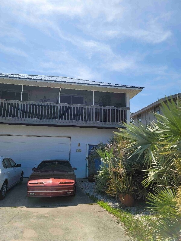 2091 N Central Ave Unit Downstairs, Flagler Beach, FL 32136 Room for