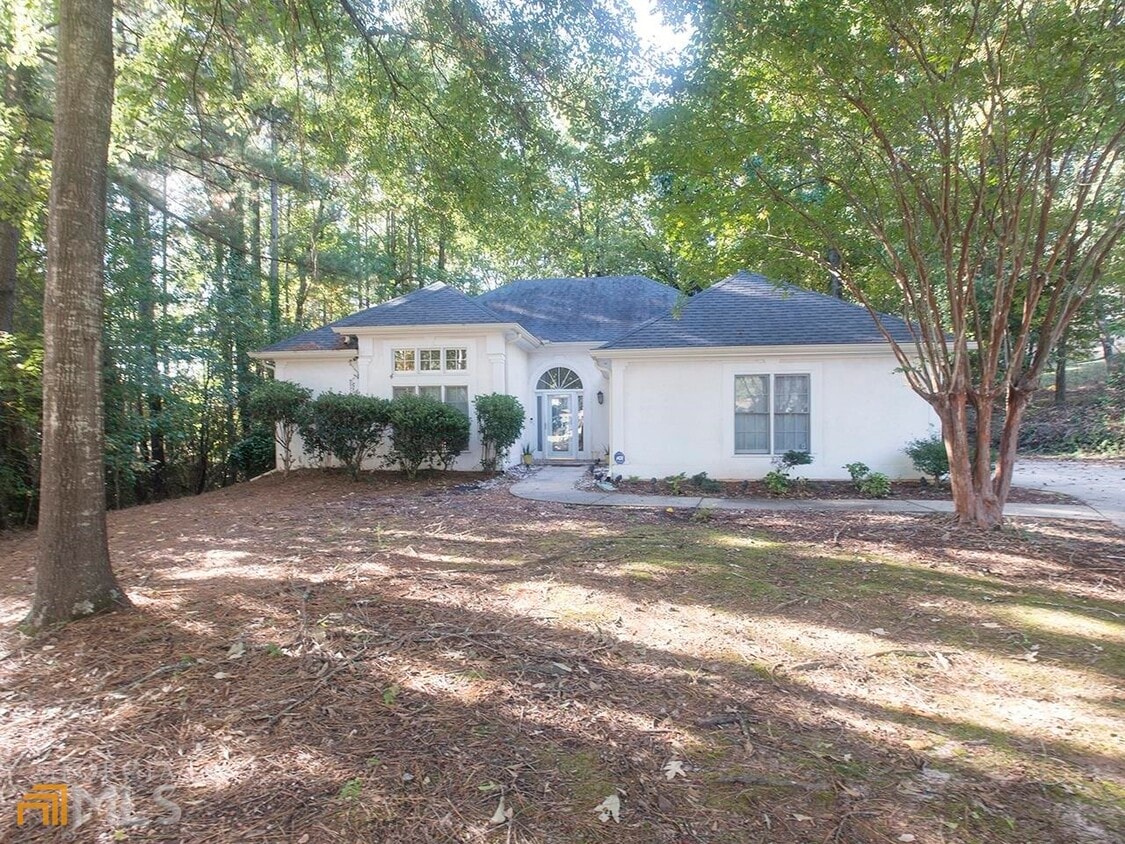 717 Deerwood Dr, Stockbridge, GA 30281 House Rental in Stockbridge