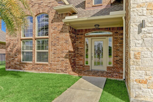 Building Photo - 303 Twin Timbers Ln