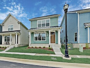 Building Photo - 5317 Tupelo St