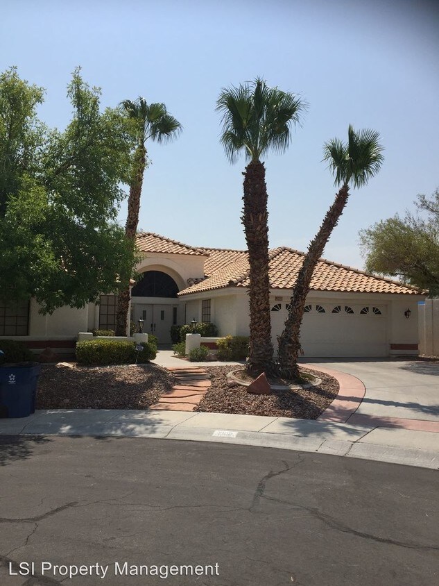 Primary Photo - 4 br, 2.5 bath House - 2100 SNOWBIRD COURT