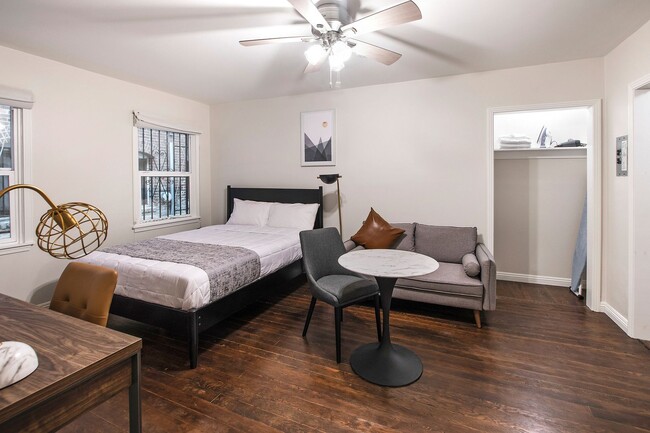 Interior Photo - THE NORM @ 750 Normandie Ave