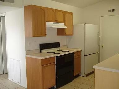 Foto del edificio - 4632 Jenkins Cir