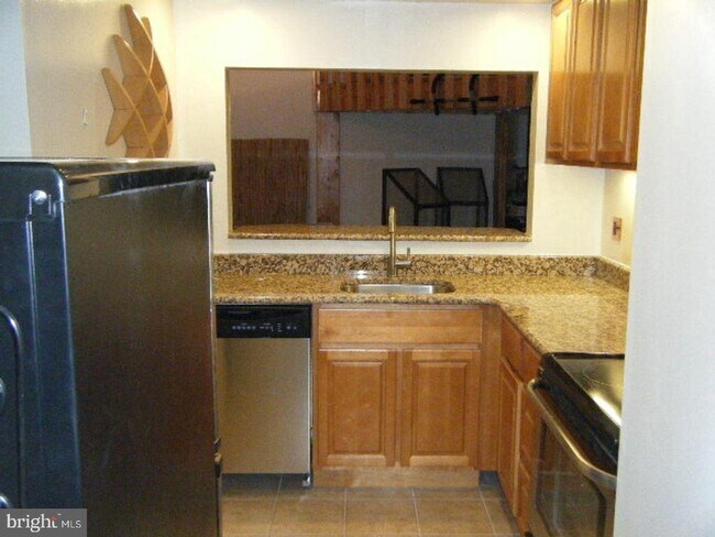 Foto del edificio - 2837 Cambridge St