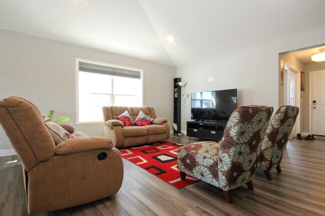 Foto del edificio - 1447 Arthur Ct