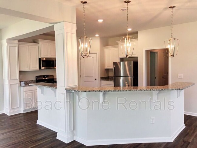 Building Photo - 5567 Redleaf Rose Dr