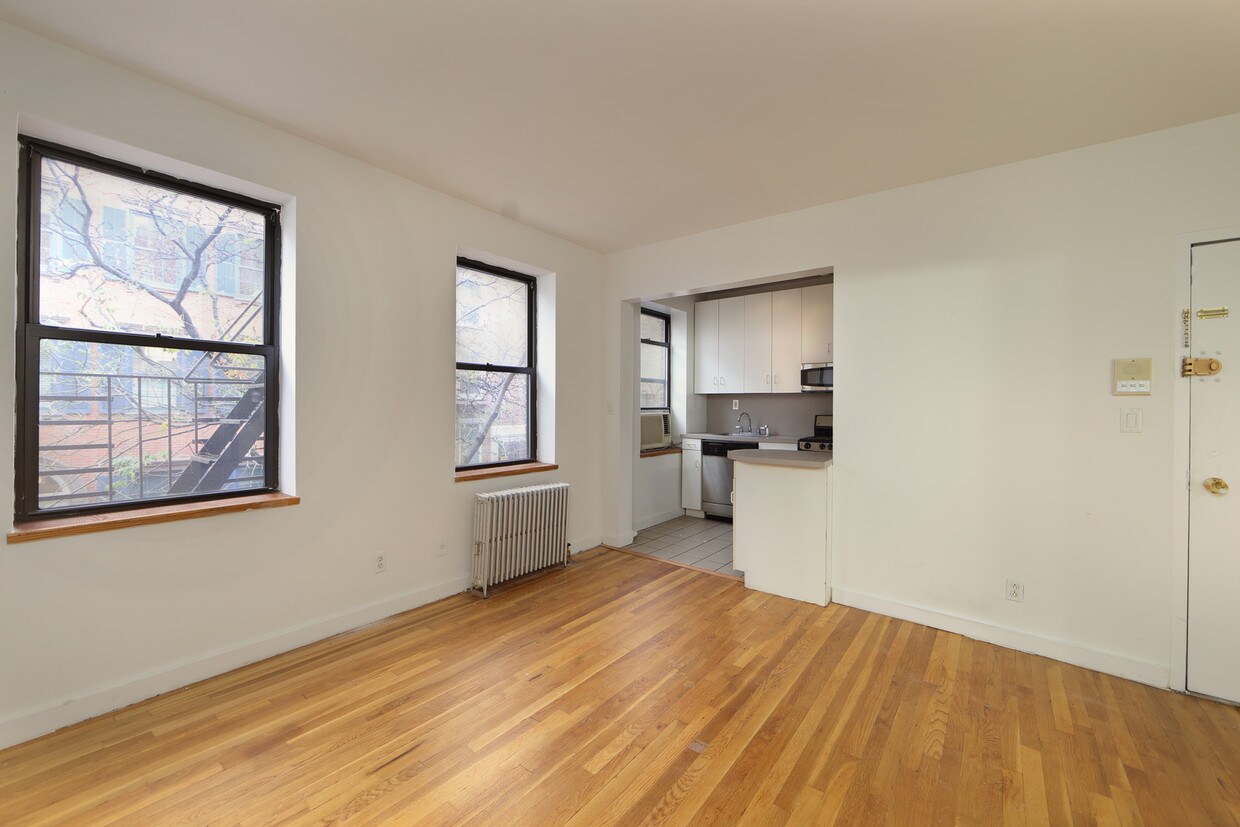 Primary Photo - Cozy Studio in SoHo