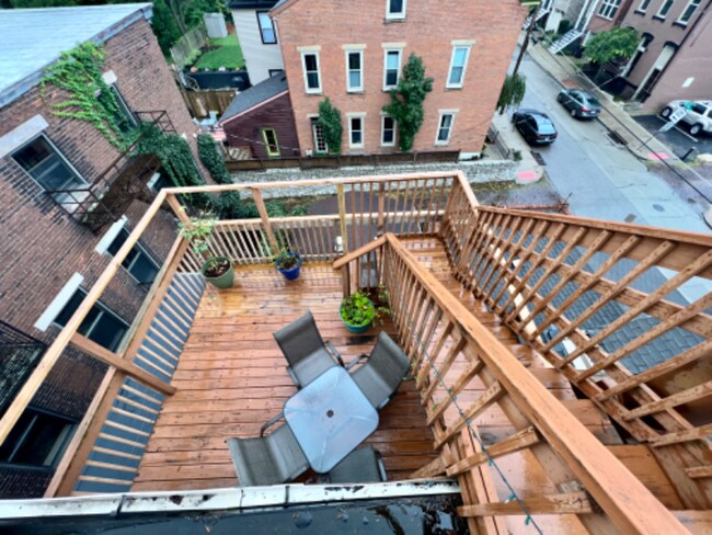 Foto del edificio - 1721 Highland Ave