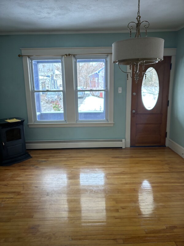 Foto del edificio - 34 Pleasantdale Ave