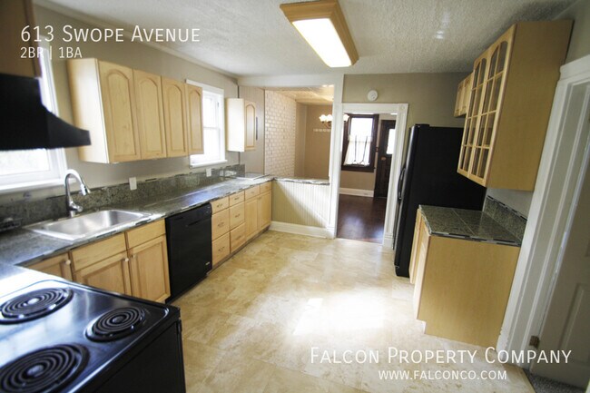 Building Photo - 613 Swope Ave