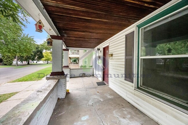 Foto del edificio - 1335 Hamilton Ave NW