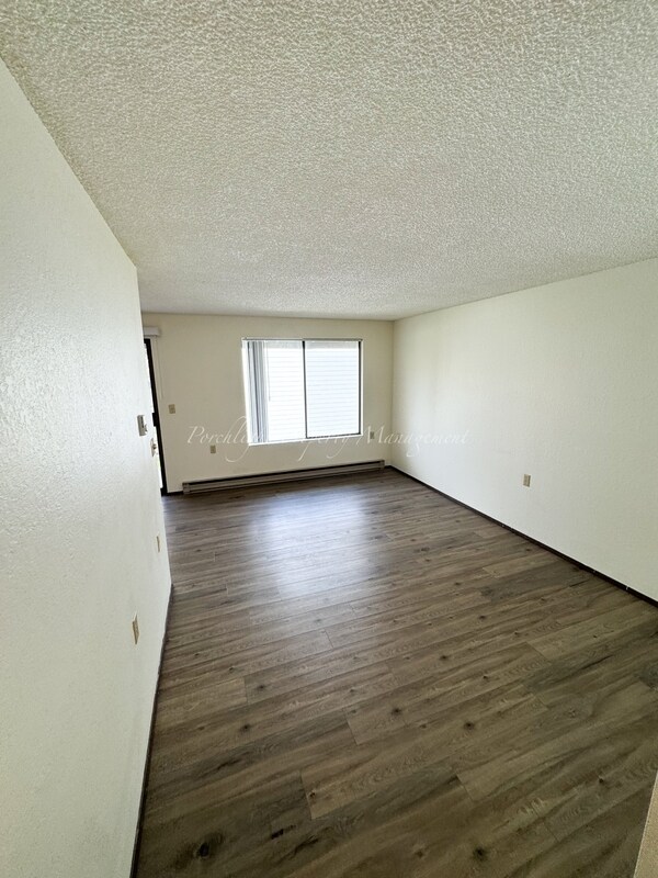 Foto del edificio - 5775 Golden Eagle Dr