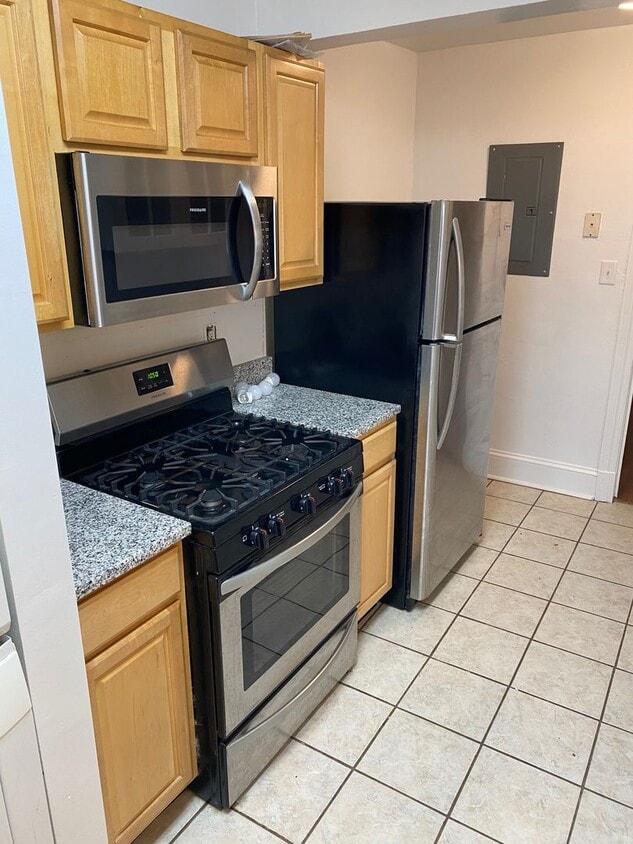 Photo - 208 N Nansemond St