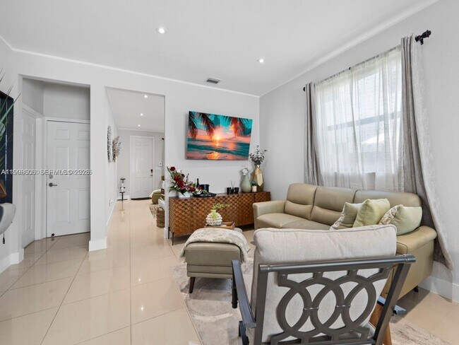 Foto del edificio - 8781 NW 98th Ct