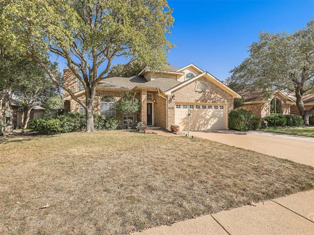 Building Photo - 4709 Thorntree Dr