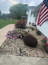 Building Photo - 201 Fenestra Ln