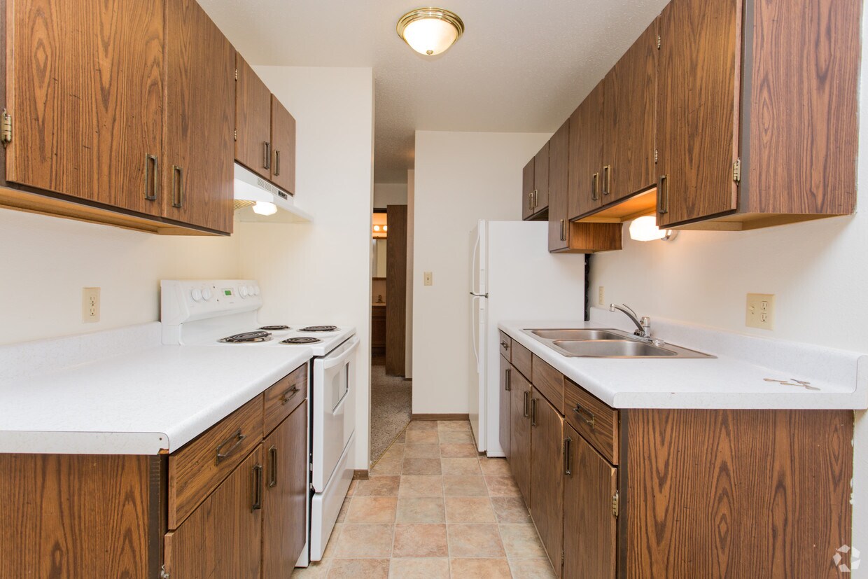 Silver Leaf Property Management Grand Forks Apartments Grand Forks