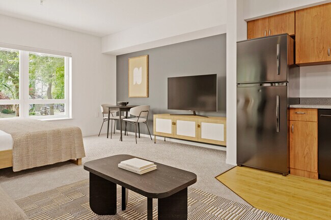 Building Photo - 10400 NE 2nd St