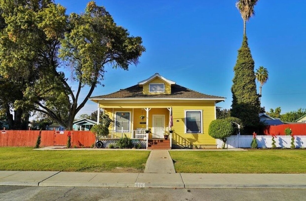 Foto principal - Cute home for rent in Lemoore!