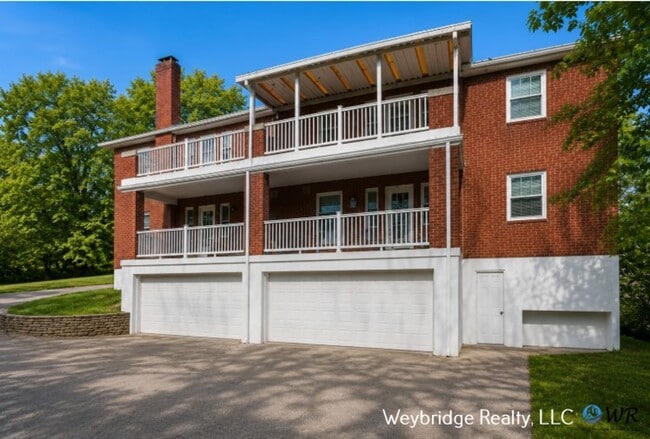 Building Photo - 3518 Hazelwood Ave