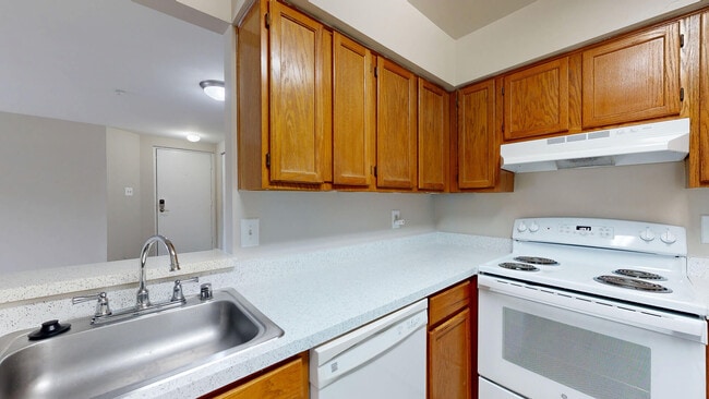 Interior Photo - Canterbury Apartments