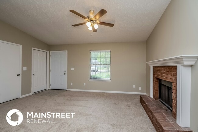 Building Photo - 10284 Briarbay Loop