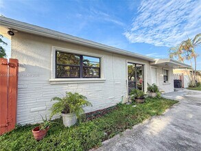Building Photo - 7110 Custer St