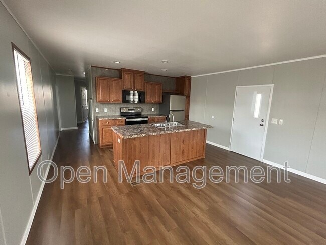 Foto del edificio - 3070 Ochoco St