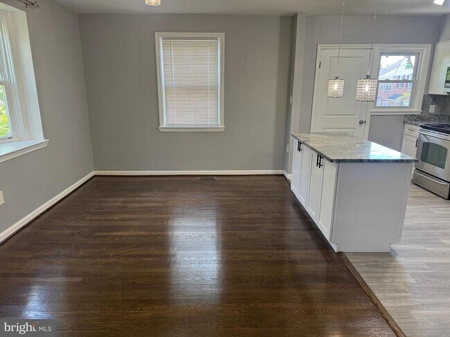 Building Photo - 5907 Loch Raven Blvd