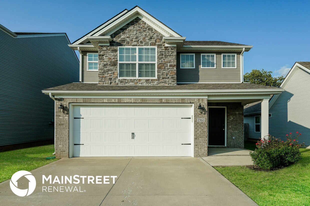 Primary Photo - 1961 Drummond Dr